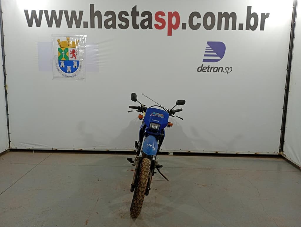HONDA XLR 125 2002 2002 AZUL — foto do lote