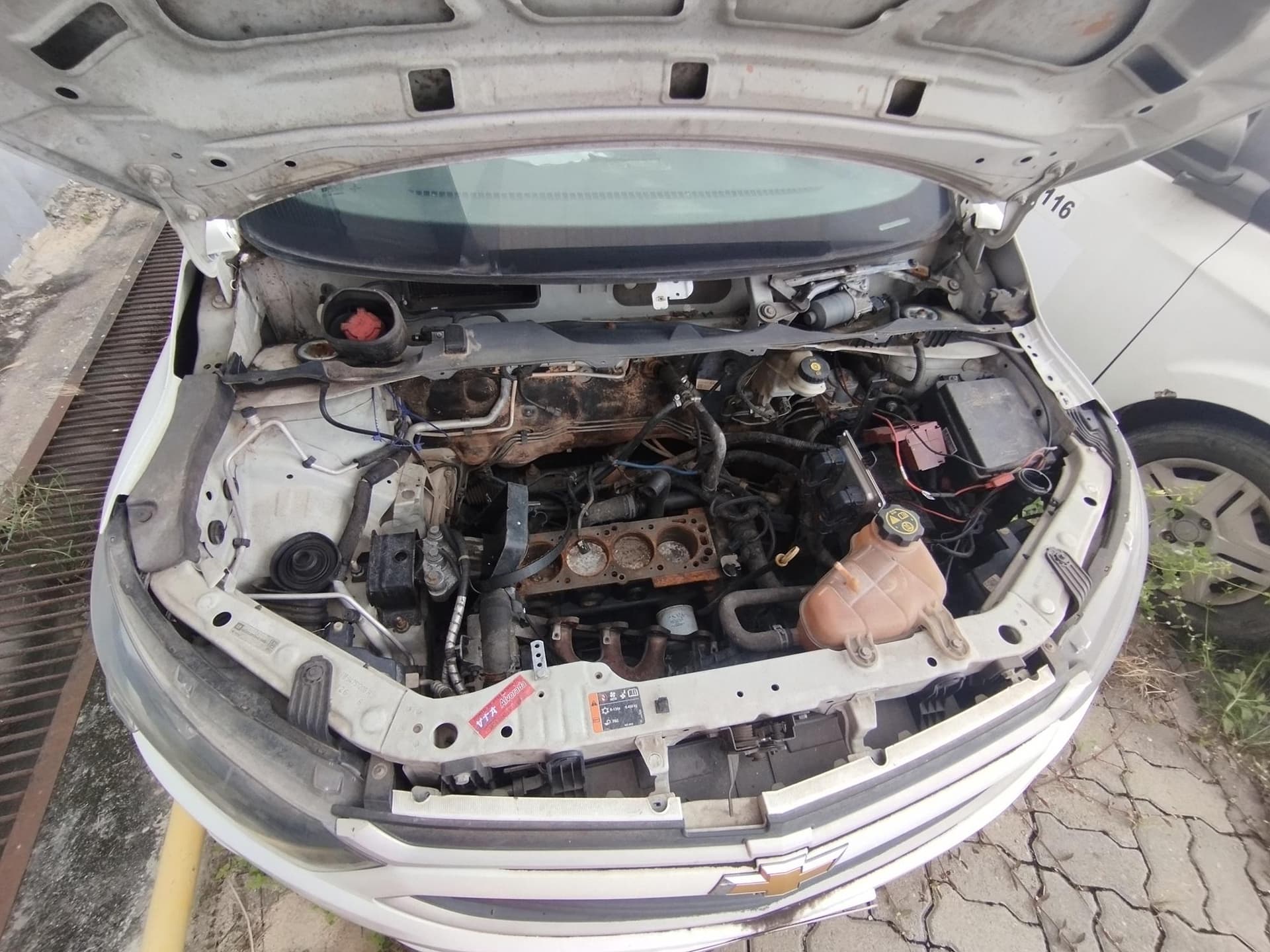 CHEVROLET ONIX 1.4 LT — foto do lote