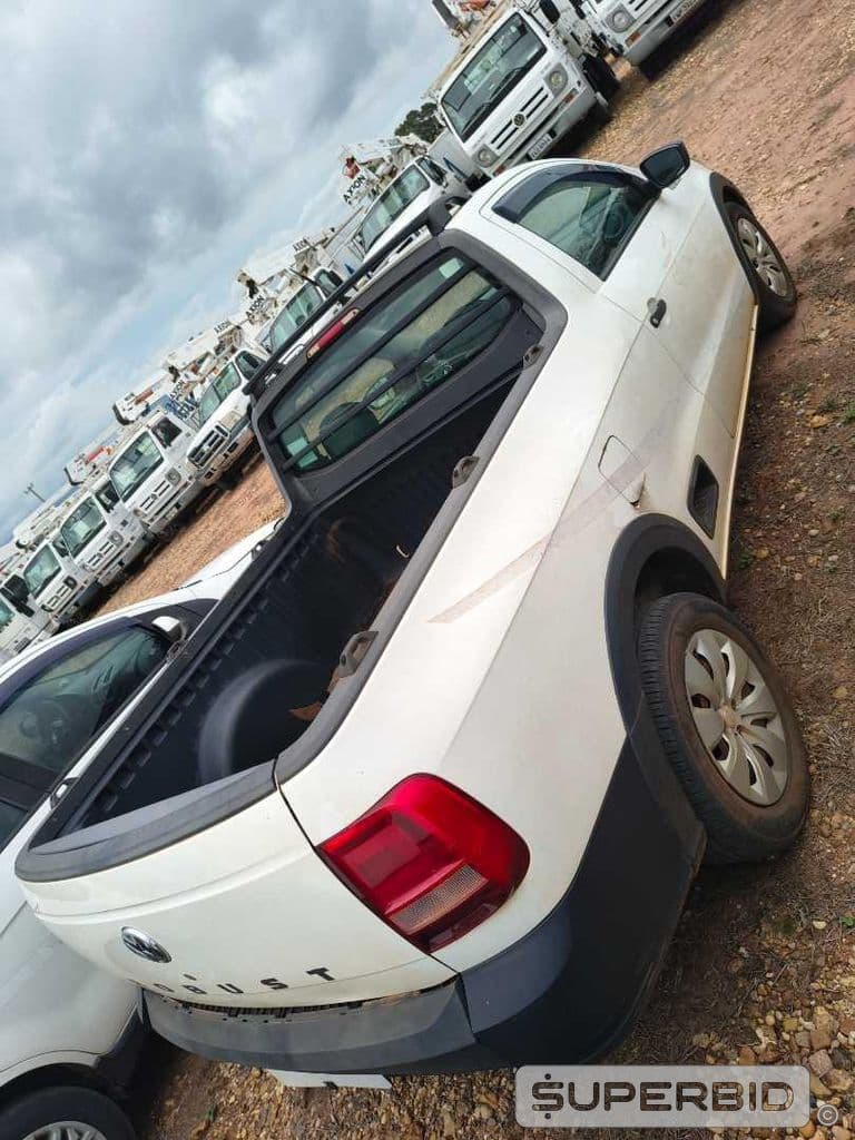 VOLKSWAGEN NOVA SAVEIRO RB MBVS, 2017/2018, Placa FINAL 9 (SP), — foto do lote