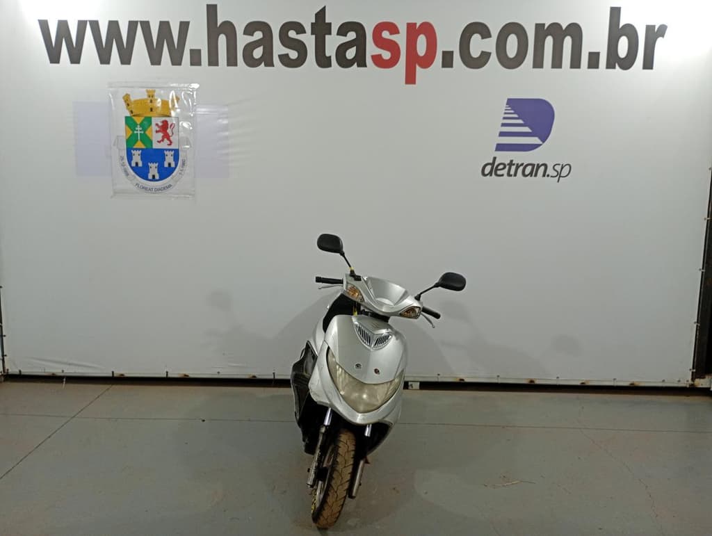 SUZUKI AN125 2008 2009 PRATA — foto do lote