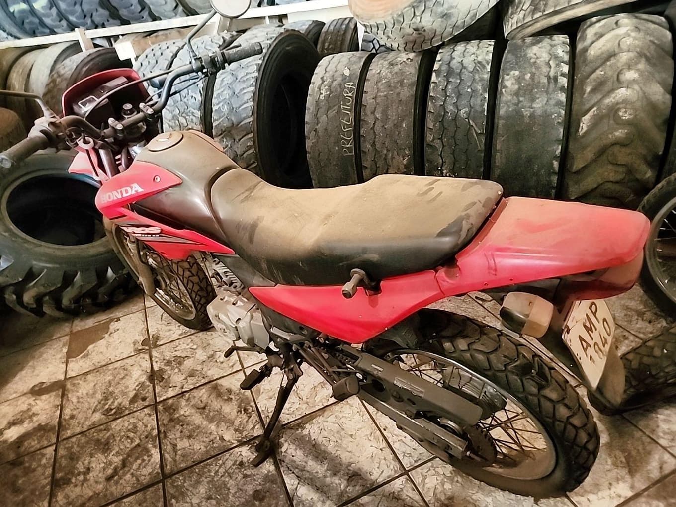 HONDA NXR 125 BROS KS ANO: 2005/2005 PLACA FINAL 0 (PR) — foto do lote