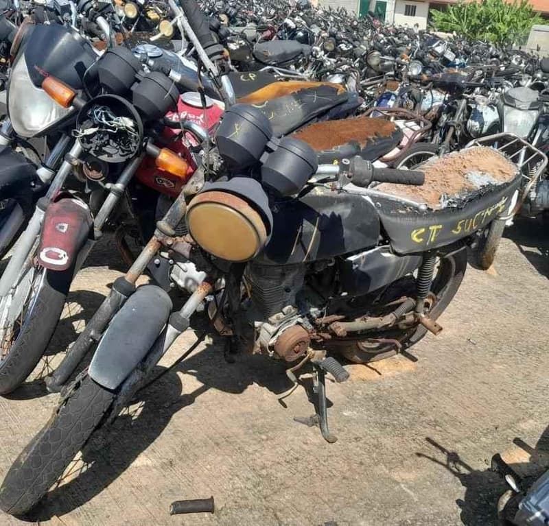 HONDA ML Sucata Motor Servível — foto do lote
