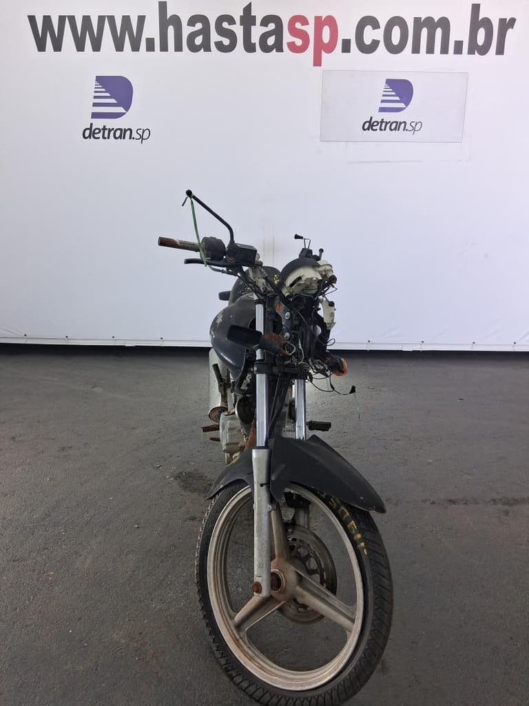 TRAXX JH125 35A 2012 2013 PRETA — foto do lote