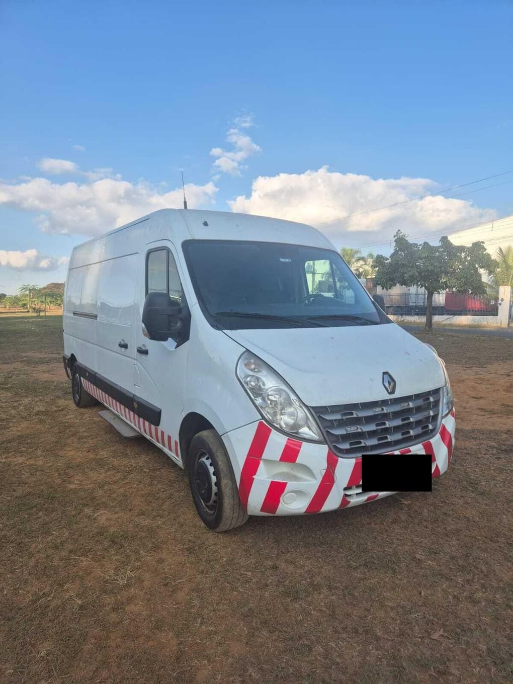 RENAULT MASTER TCA AMB, 2019/2020, Placa FINAL 4 (SP), — foto do lote