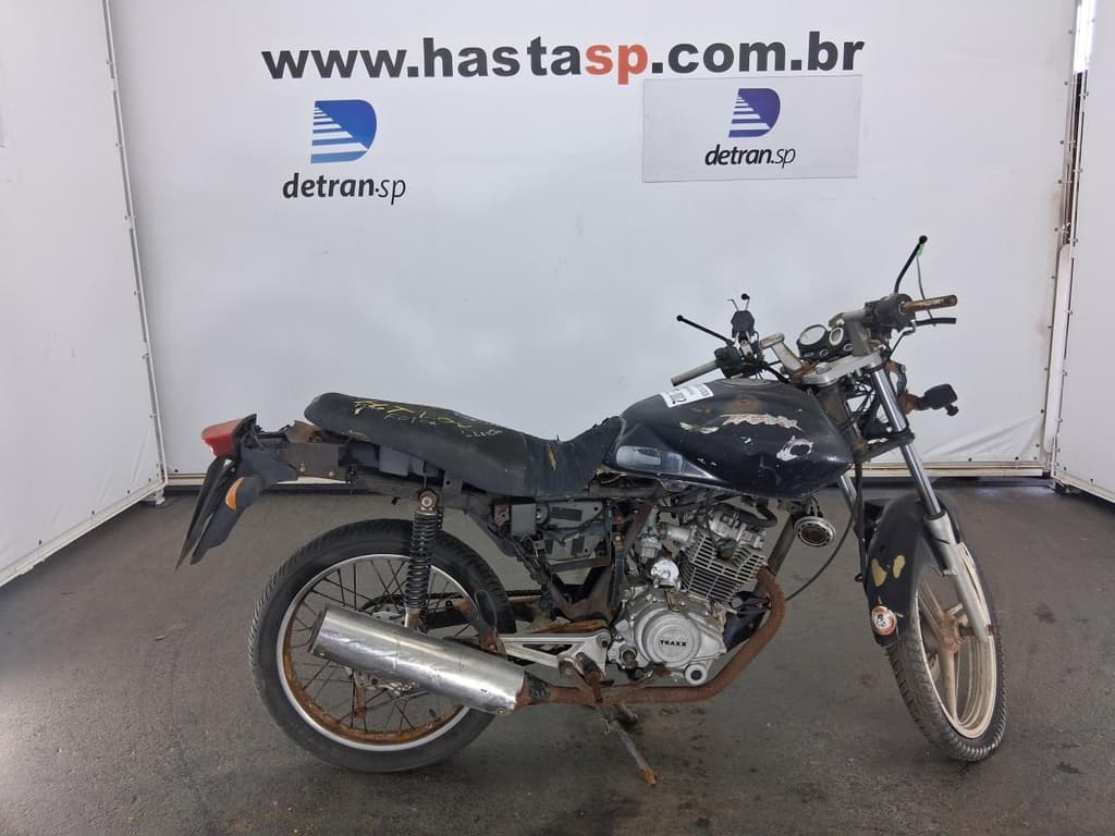 TRAXX JH125 35A 2012 2013 PRETA — foto do lote