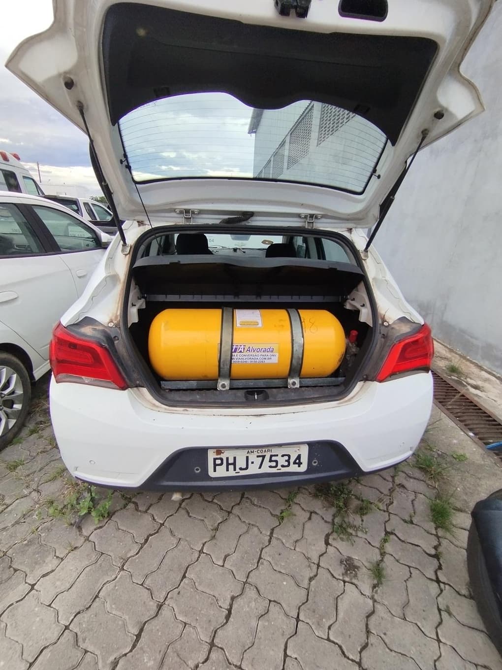 CHEVROLET ONIX 1.4 LT — foto do lote