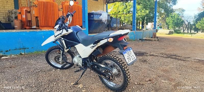 LOTE 02: Motocicleta Honda NXR 160 BROS ESDD, ano 2022 — foto do lote