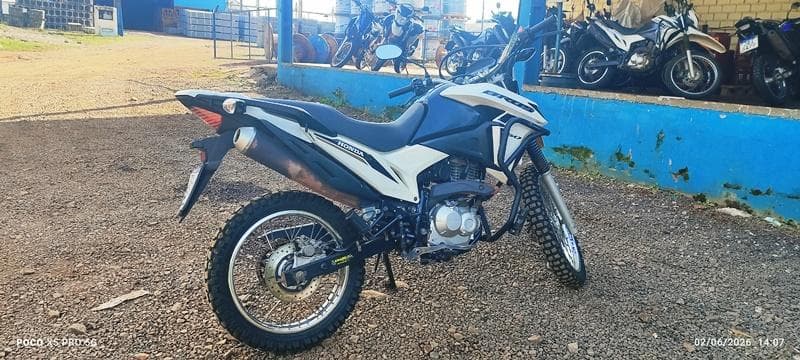 LOTE 02: Motocicleta Honda NXR 160 BROS ESDD, ano 2022 — foto do lote
