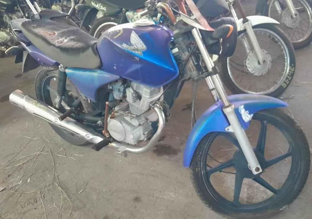 HONDA CG 150 2004 2005 Sucata Motor Servível — foto do lote